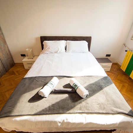 Ahoy Belgrade Luxury Apartment Esterno foto